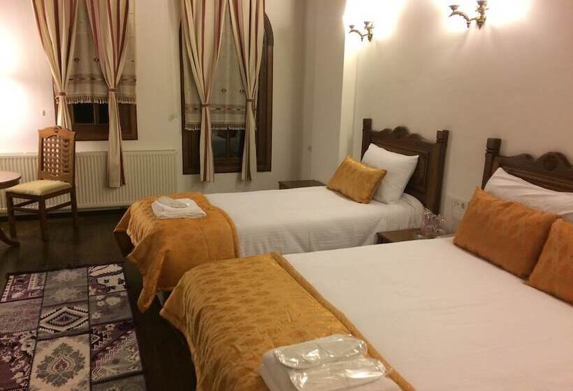 هتل Serife Baci Ogretmenevi Doga Kultur Koyu