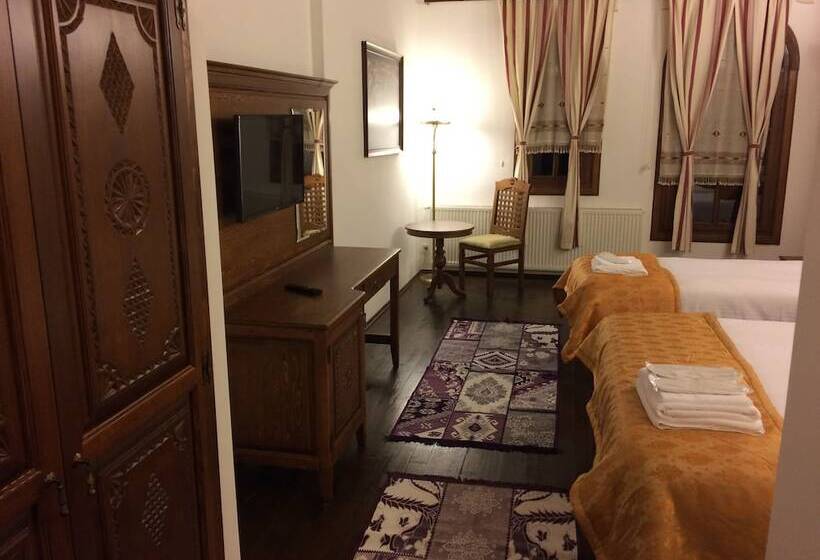 هتل Serife Baci Ogretmenevi Doga Kultur Koyu