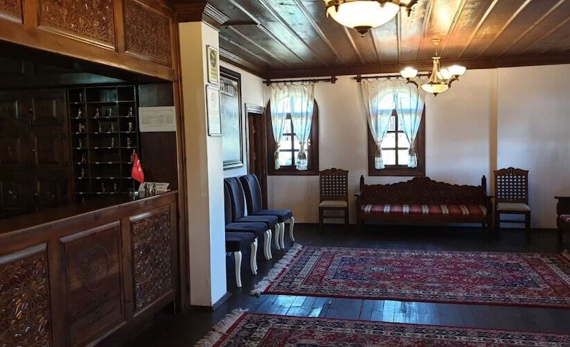 هتل Serife Baci Ogretmenevi Doga Kultur Koyu