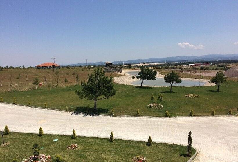 هتل Serife Baci Ogretmenevi Doga Kultur Koyu