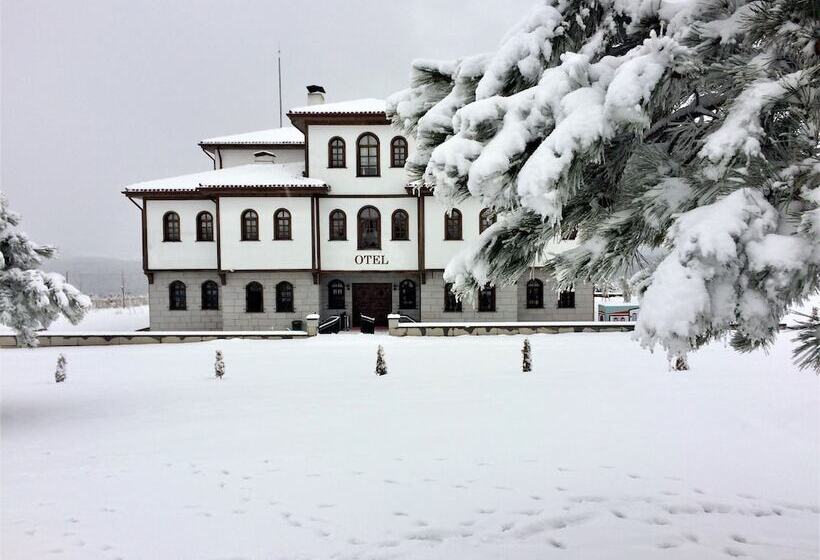 هتل Serife Baci Ogretmenevi Doga Kultur Koyu