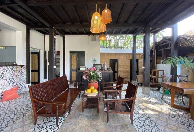 Mai Chau Rustic Home Hostel