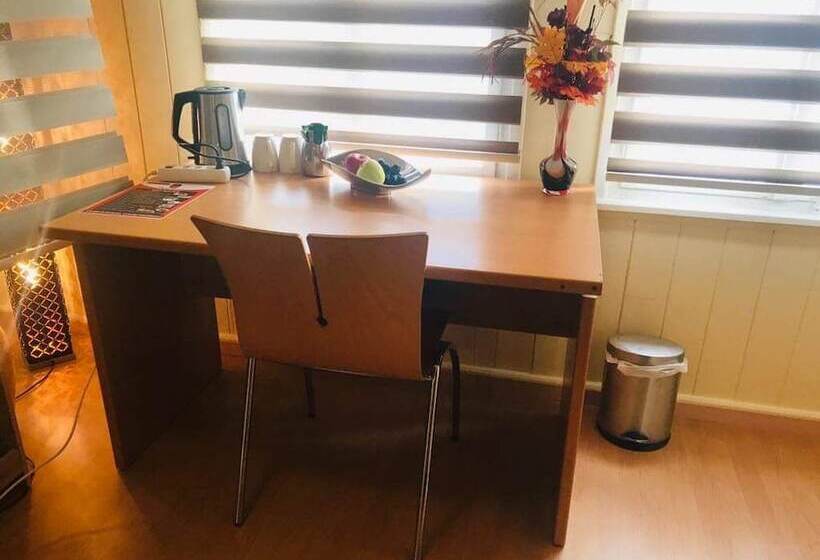 פנסיון Fai S Guesthouse