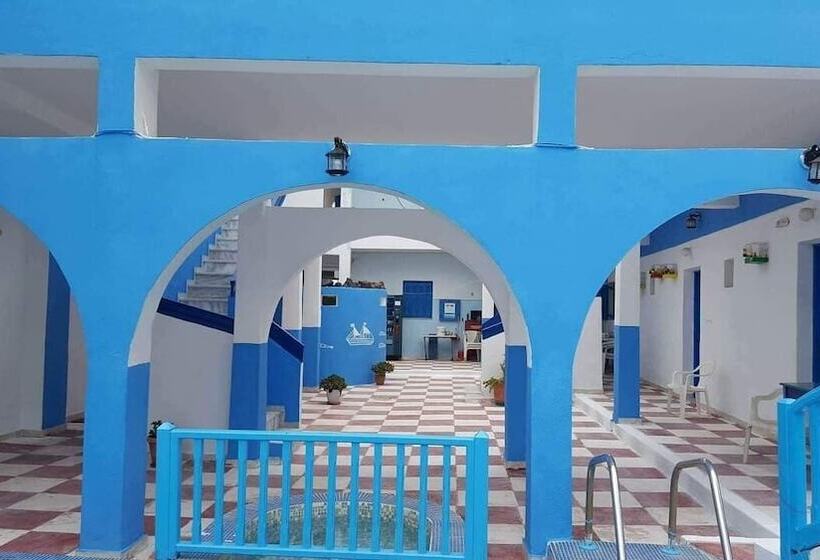 Pension Mm Studios Perissa