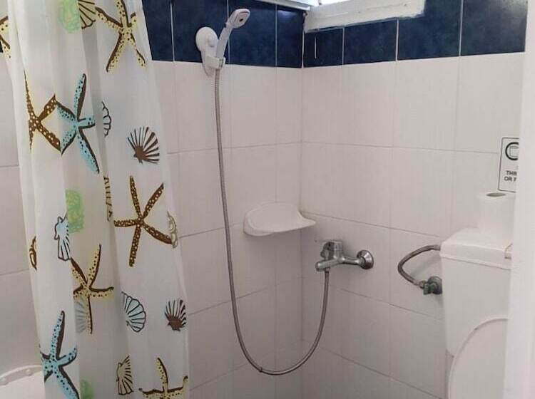 Pension Mm Studios Perissa