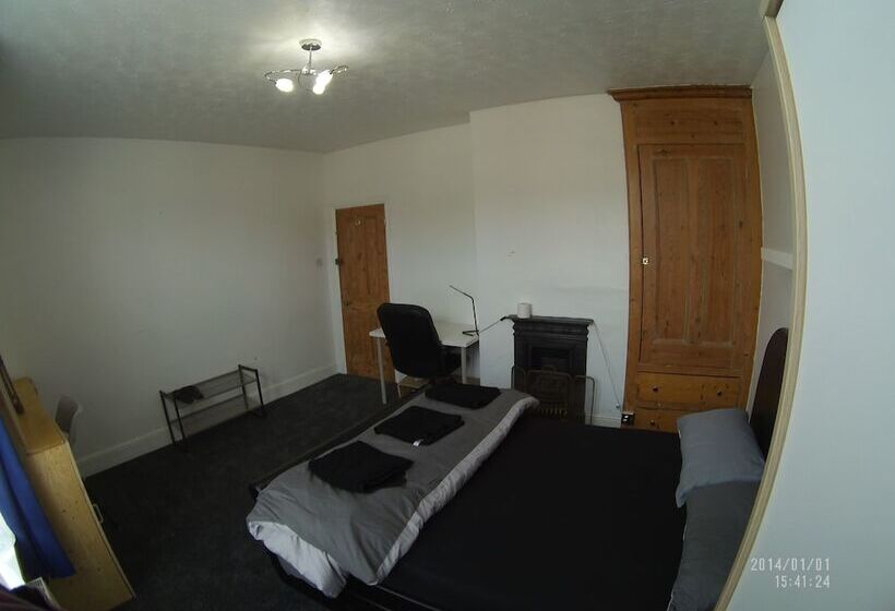 膳宿费 Radanks House