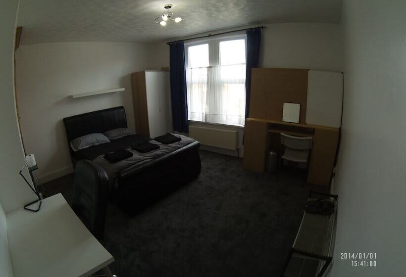 膳宿费 Radanks House