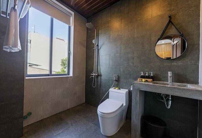 پانسیون The 1993 Homestay