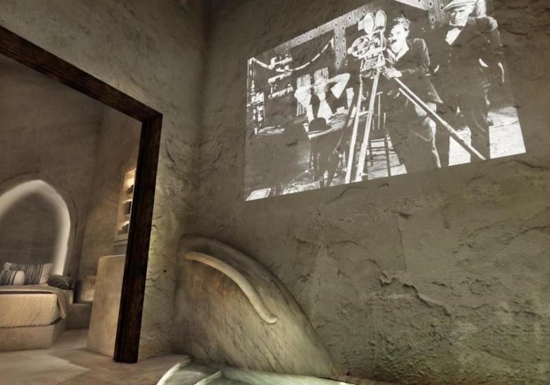 بنسيون White Cave Suites