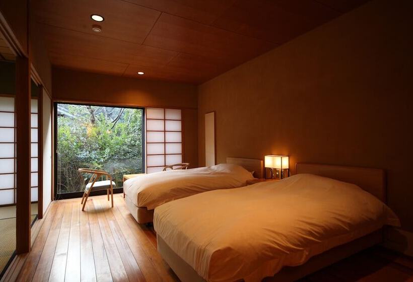 ريوكان Saga Ureshino Spa Shiibasanso