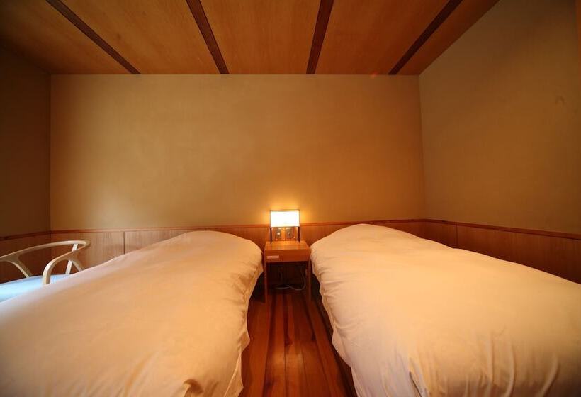 ريوكان Saga Ureshino Spa Shiibasanso