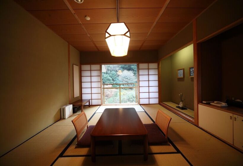 ريوكان Saga Ureshino Spa Shiibasanso