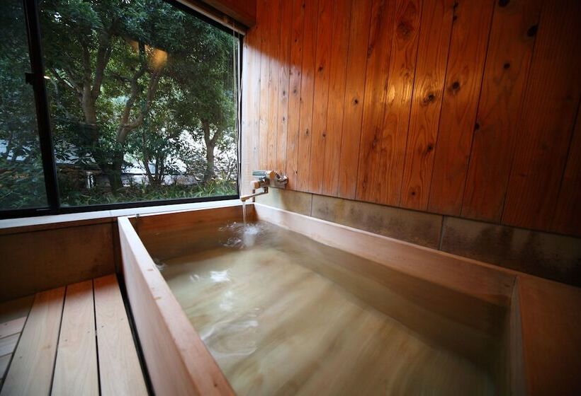 ريوكان Saga Ureshino Spa Shiibasanso