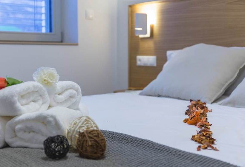 Apartamentos Rurales Mendialdea