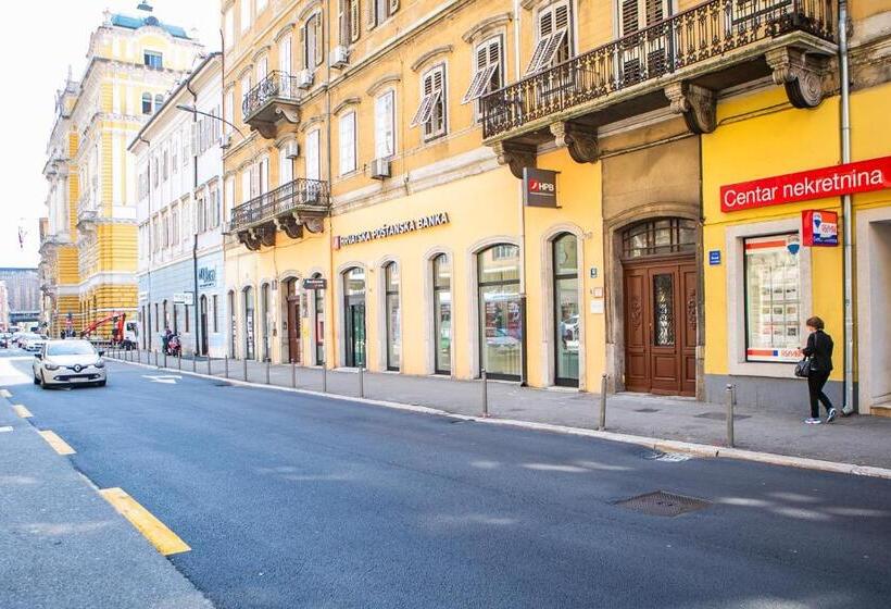 Apartments Bella Fiume