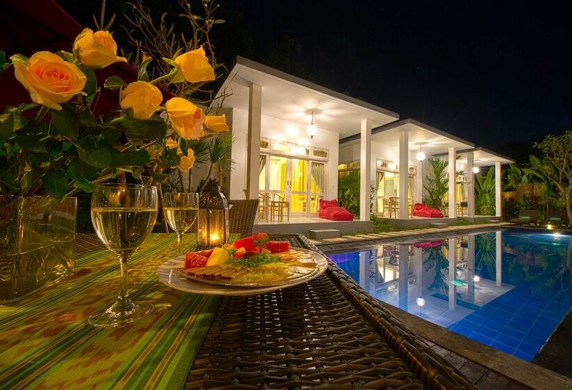 Bukit Paradise Villa