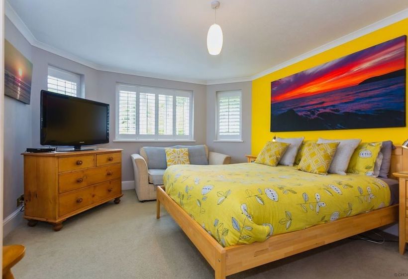 Croyde Ocean Villa 4 Bedrooms