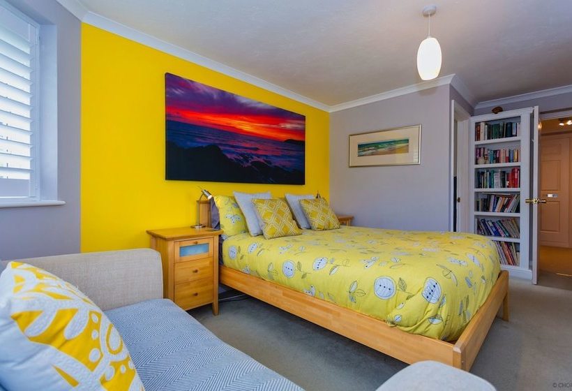 Croyde Ocean Villa 4 Bedrooms