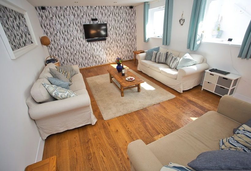 Croyde Wisteria Cottage 4 Bedrooms