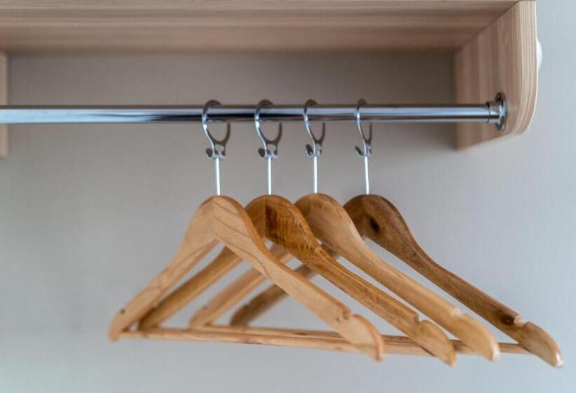 1 Orange Hotel Klia & Klia2