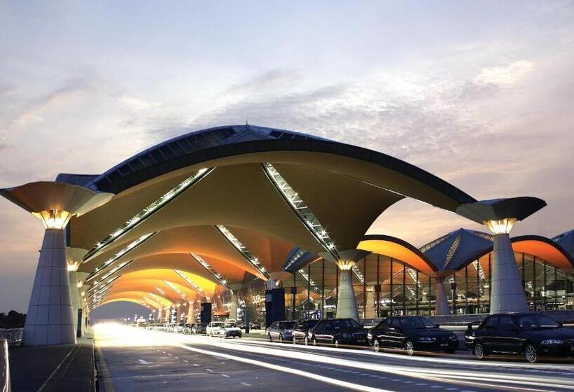 1 Orange Hotel Klia & Klia2