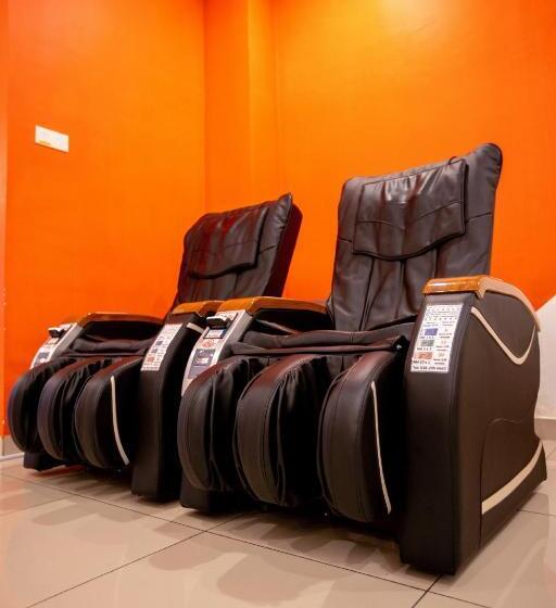 1 Orange Hotel Klia & Klia2