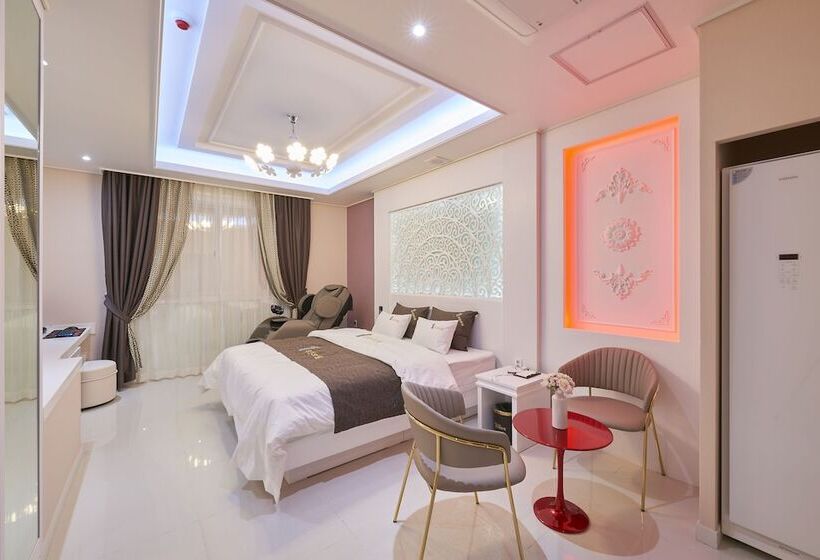 فندق 1beonji Muintel