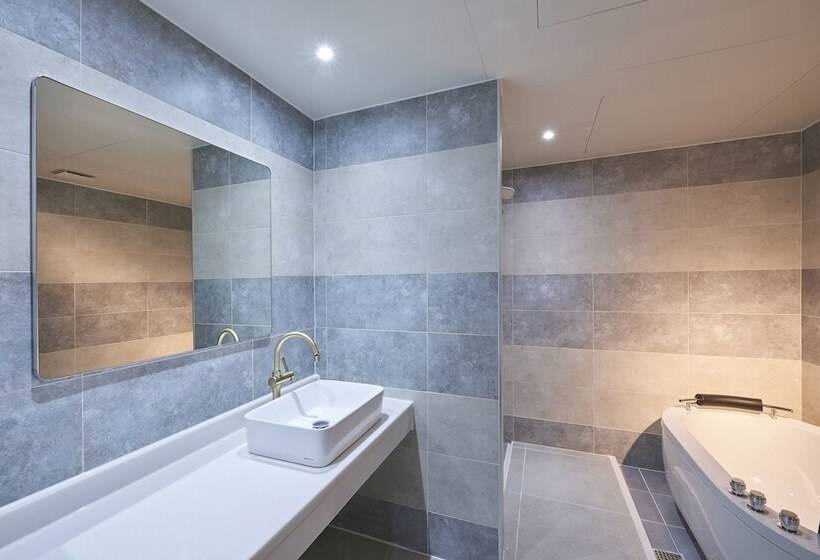 فندق 1beonji Muintel