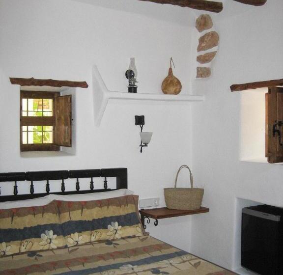 Отель Agroturismo Ca Na Joaneta