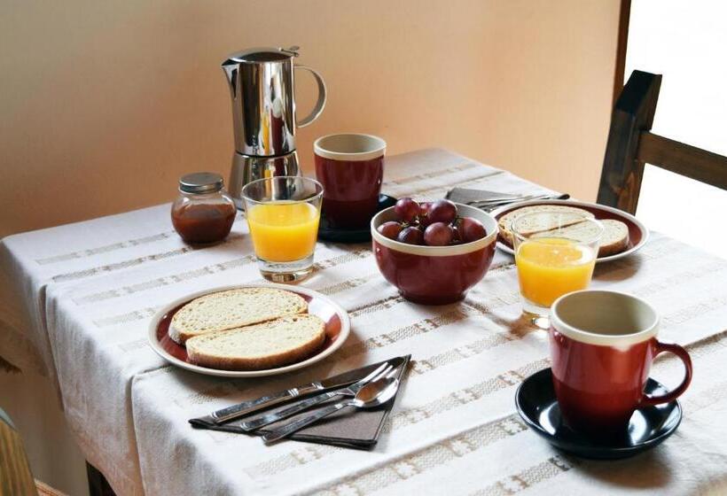 Отель Agroturismo Ca Na Joaneta