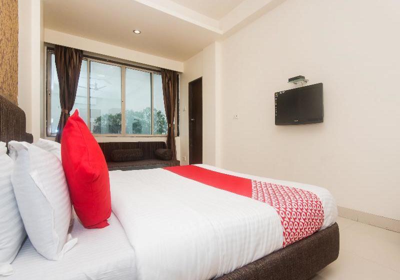 فندق Dolphin Club By Oyo Rooms