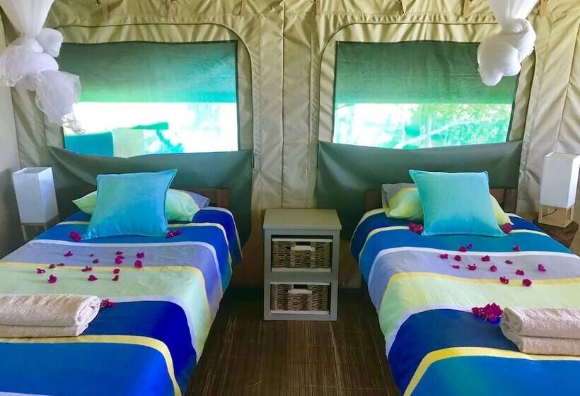 Отель Eden Bay Eco Lodge