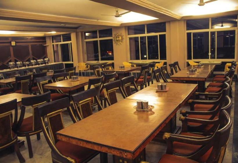 فندق Elysium Resort Panchgani