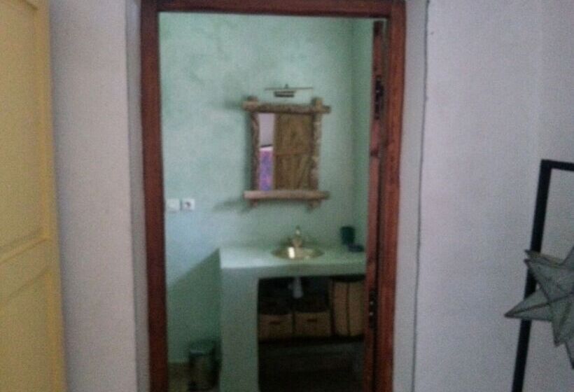 هتل La Clé Des Huiles