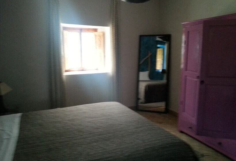 هتل La Clé Des Huiles