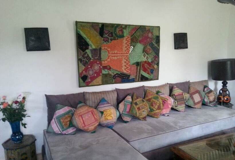 هتل La Clé Des Huiles