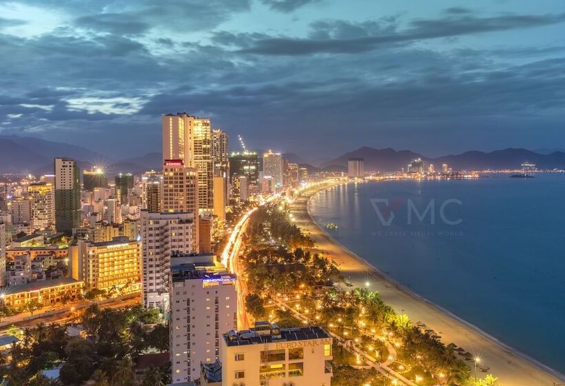 هتل Majestic Premium