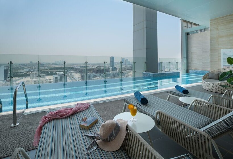 هتل Millennium Executive Apartments Mont Rose