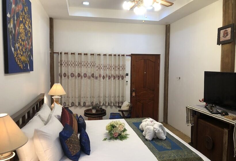 酒店 On The Mekong Resort