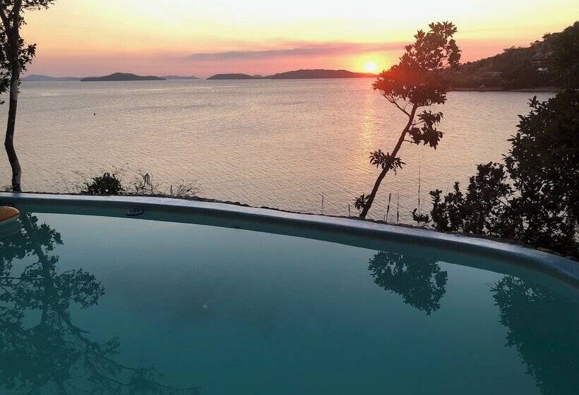 هتل Pearl Bay Villas