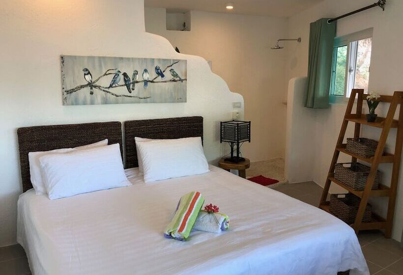 هتل Pearl Bay Villas