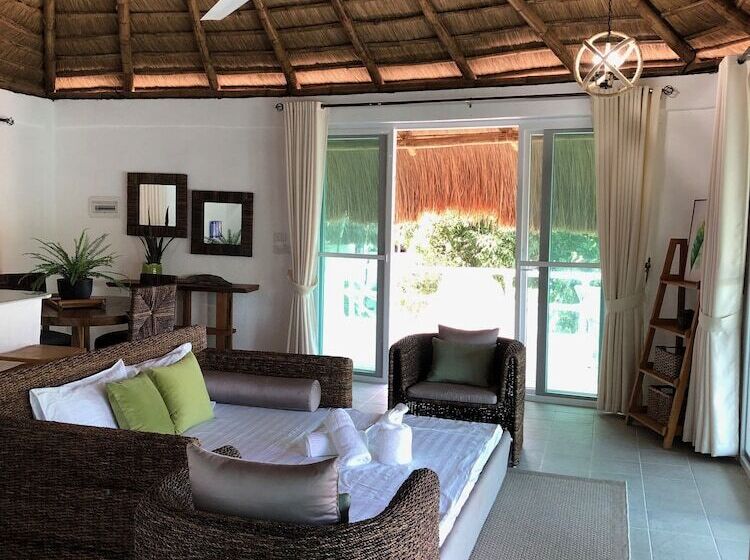 هتل Pearl Bay Villas