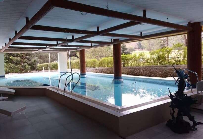 בית מלון כפרי Whitehouse Of The Lord Of Scents