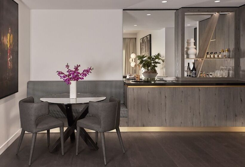 Отель X Brisbane Fortitude Vly, Vignette Collection An Ihg