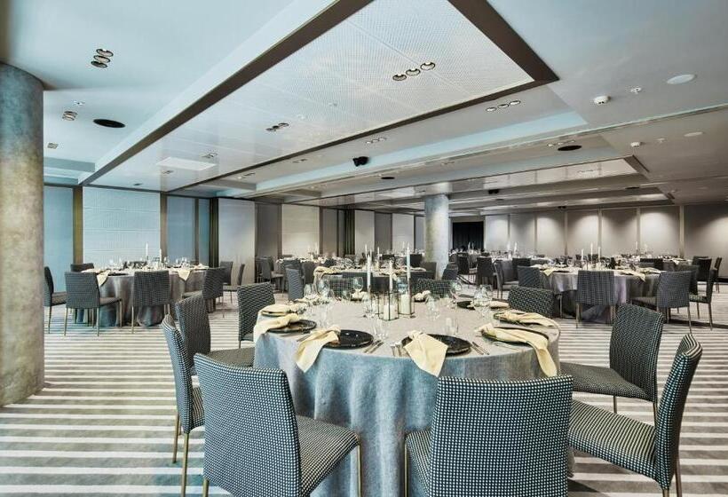 Отель X Brisbane Fortitude Vly, Vignette Collection An Ihg