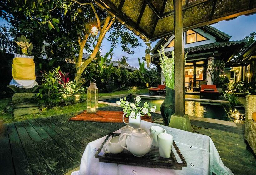 Bukit Paradise Villa