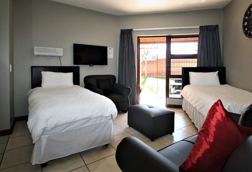Jozistay Savannah Apartments