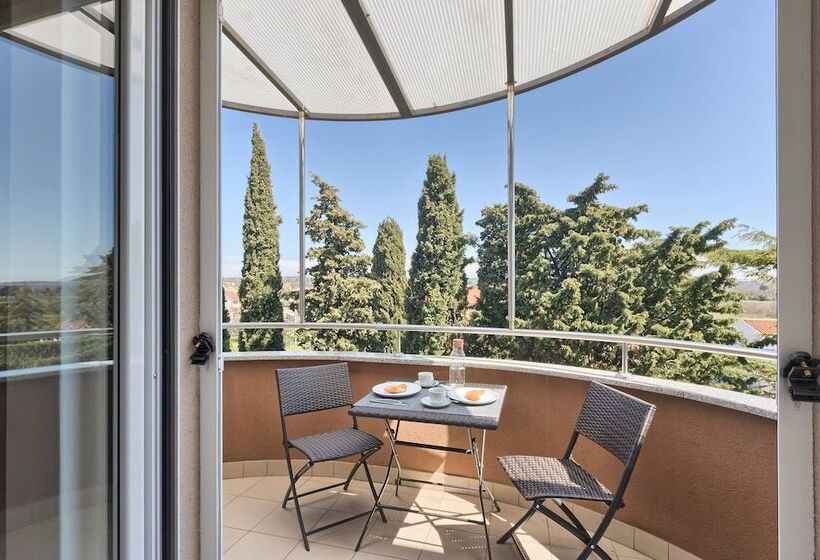 Lavanda & Olliva Apartments