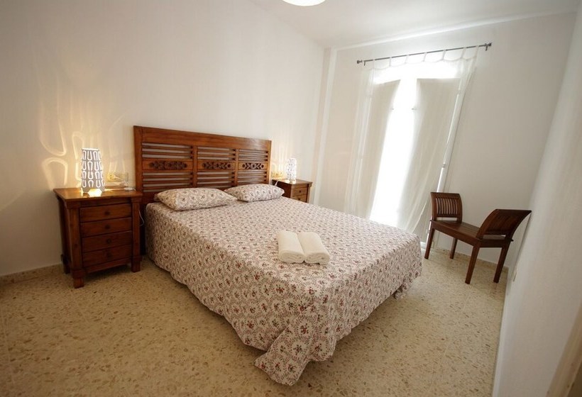 Livingtarifa  Dãºplex Con 4 Dormitorios En El Centro De Tarifa