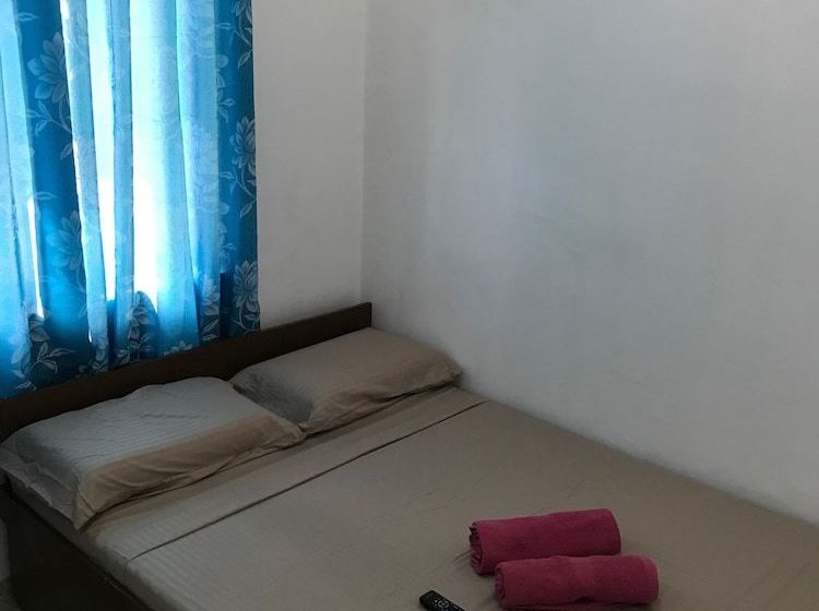 Marvel Panglao Hostel Annex